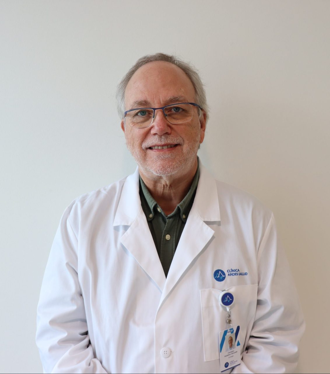 Dr. Christian Huidobro Alvarado