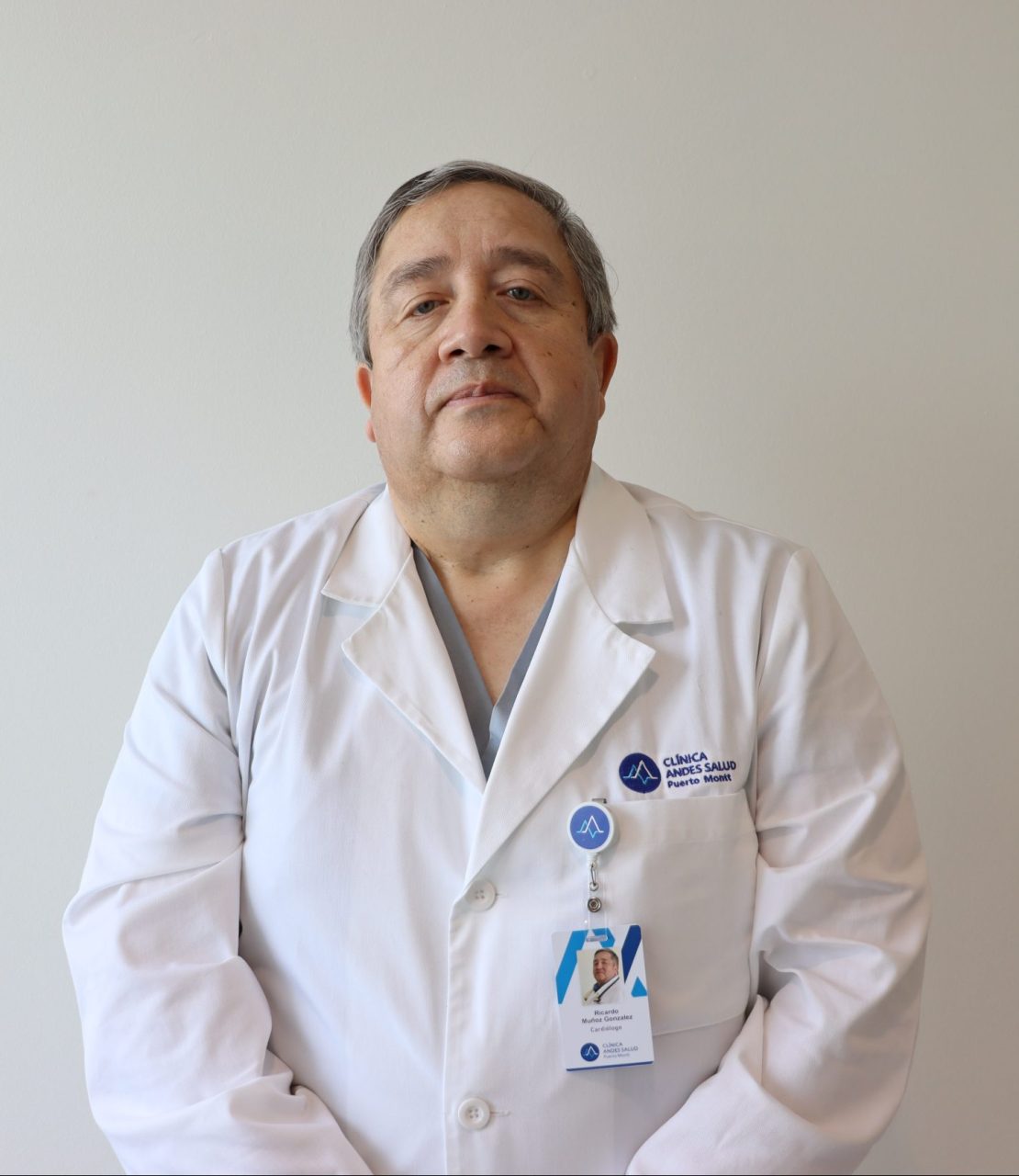 Dr. Ricardo Muñoz González