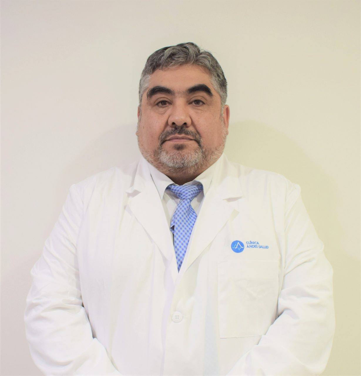 Dr. Carlos Bustamante San Martín