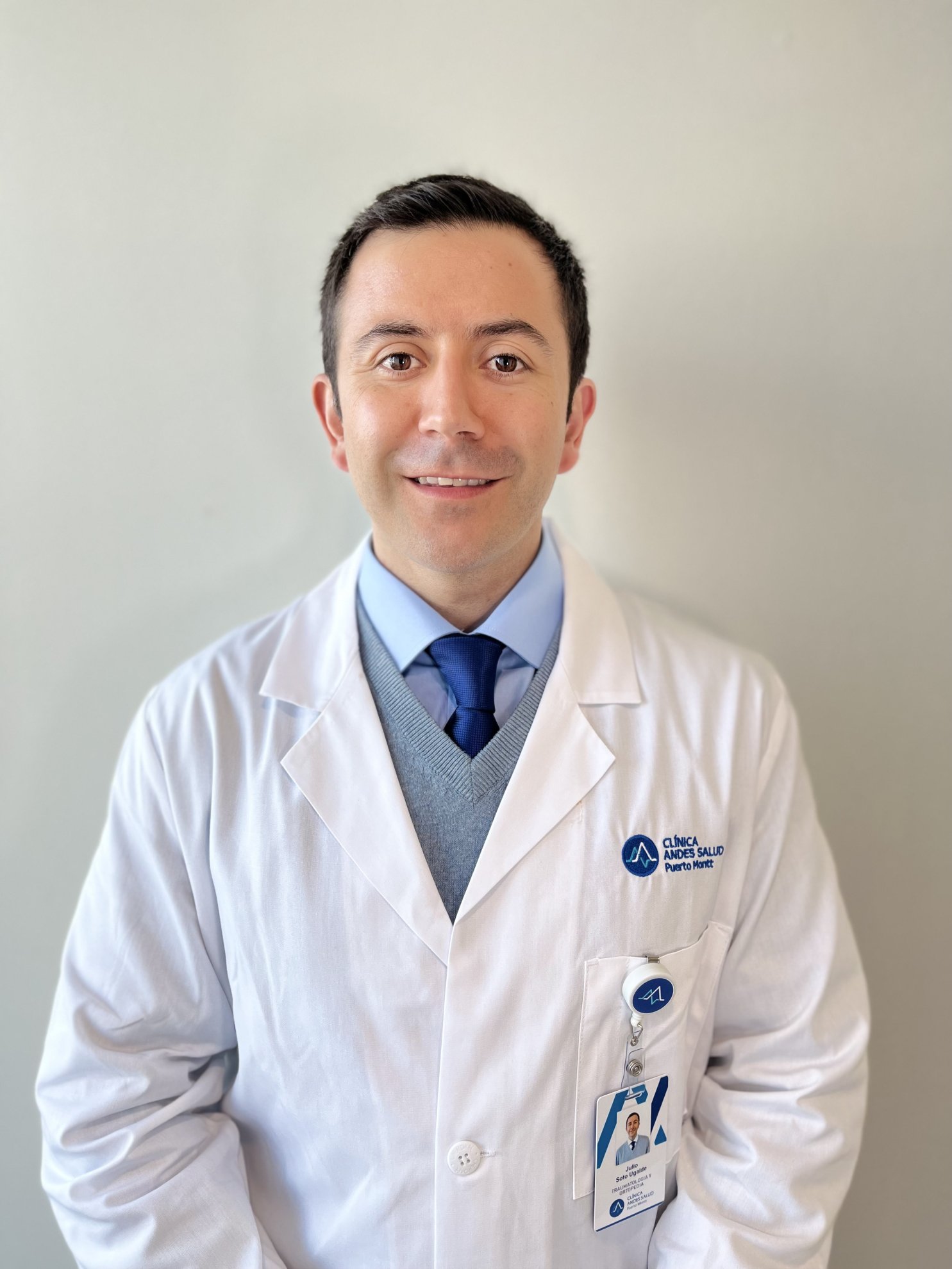 Dr. Julio Soto Ugalde Clinica Andes Salud Puerto Montt