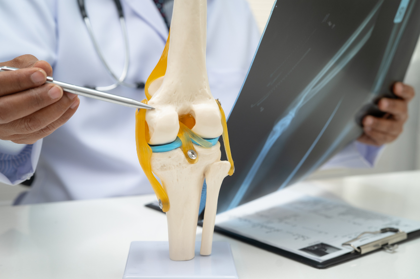 Clínica Andes Salud cuenta con Traumatólogos en Puerto Montt. Staff médico de Traumatología subespecializado en áreas: hombro, rodilla, mano y columna listos.